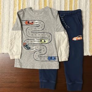 Carter’s brand 3T jogger set.